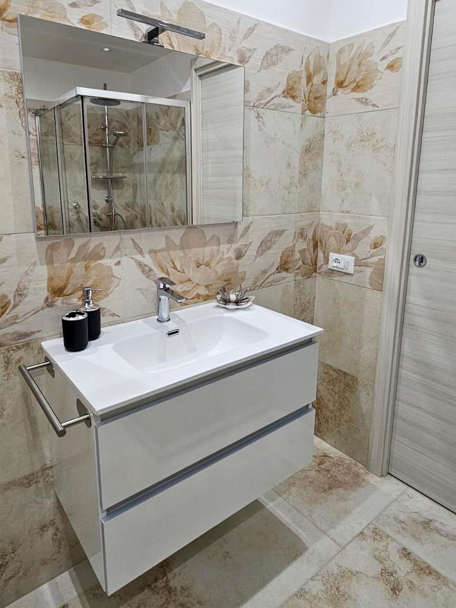 Aphrodite'S Apartment Ad Aspra باغيريا المظهر الخارجي الصورة